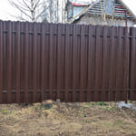 Штакетник 120 круглый, 8017, шахматка Штакетник 120 круглый, 8017, шахматка
