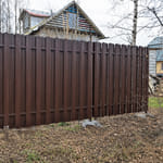 Штакетник 120 круглый, 8017, шахматка Штакетник 120 круглый, 8017, шахматка