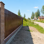 Штакетник 136, П-образный, прямая, 8017, шахматка