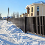 Штакетник 136 с бор. П-образный, трапеция, RAL 8017, шахматка, автоматика, пиксы, зима Штакетник 136 с бор. П-образный, трапеция, RAL 8017, шахматка, автоматика, пиксы, зима